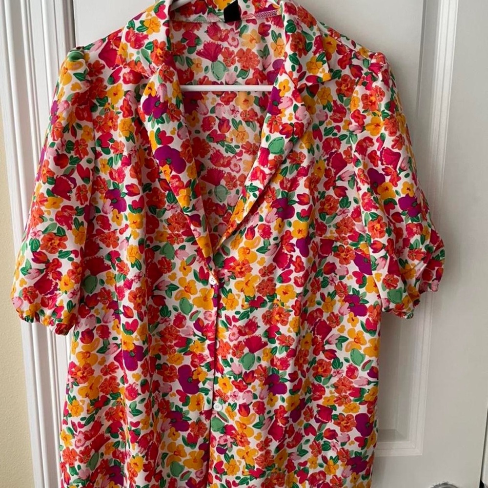 SHEIN Floral shirt. Never worn.